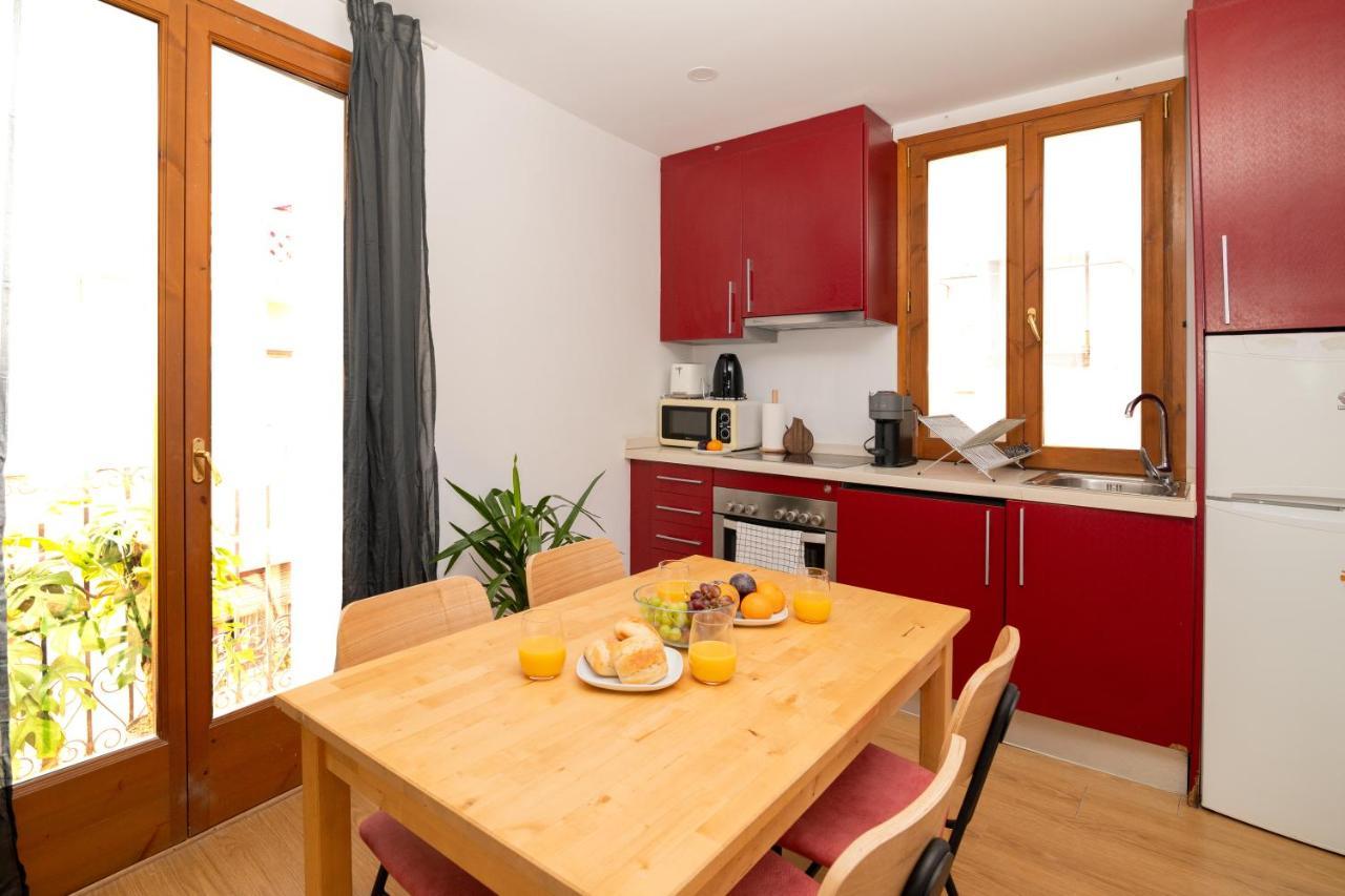 Barcelona Apartments In Born Экстерьер фото